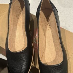 Ladies Dress Flats.